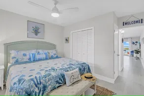 Blue Haven. - Image 3