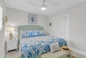 Blue Haven. - Image 4