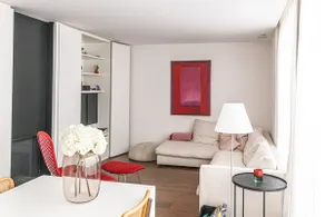 Beautiful & spacious luxury apartment - Image 2