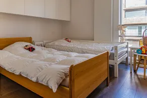 Beautiful & spacious luxury apartment - Image 3