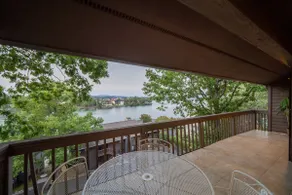 Lake Hamilton Condo - Sleeps 4, Pool, and Hot Tub! - Image 2