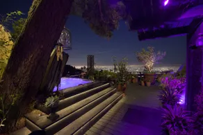Hollywood Hills Zen Modern Villa w/ Hot Tub & Jetliner Views - Image 2