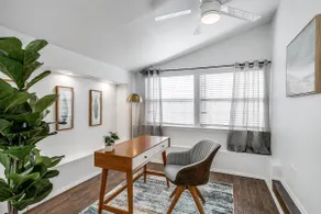 Spacious Split-Level 5-bed - Image 5