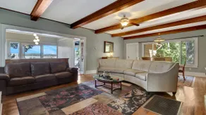 Lake Home with Majestic View, 3 Bd, 2 bath - Image 4