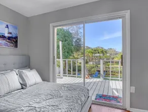 Beachy Getaway - Image 4