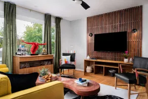 Eclectic Retreat w/ *HOT TUB* | 10 Mins to DC! - Image 4