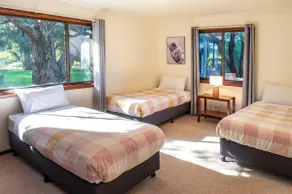 Billa Billa Farm Cottages - Image 4