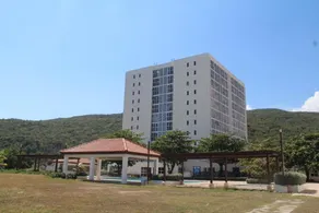 Bayfront Budget Friendly 2 Bedrooms and 2 Bathrooms Apt in Gated Community - Image 2