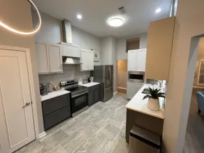 Amazing 3 Bd 2 Ba with patio - Image 5