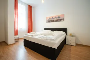 Apartment in the central area. 5 minute's walk to the Danube. - Image 3
