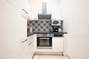 Apartment in the central area. 5 minute's walk to the Danube. - Image 2