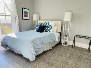 Welcoming Downtown Flat in San Mateo - Image 4