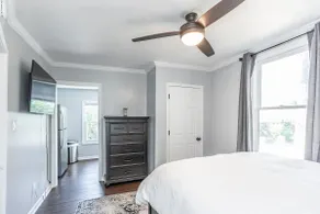 Cozy 1-bedroom in Lexington - Image 5