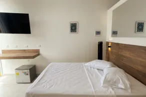 Beautiful double suite - Image 3