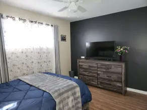 Cozy 2Br 1Ba Near YSU & Downtown Youngstown - Image 4