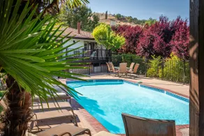 Merry Hill - Downtown Paso Robles with Pool/Spa - Image 2