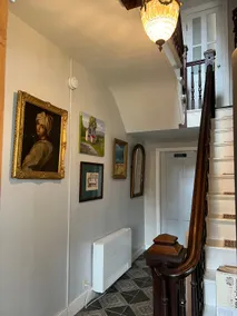 Beautiful private village apartment with king bed - Image 3