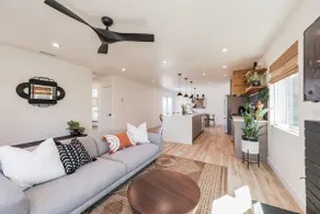 The Oak House-Central Coast - Image 2