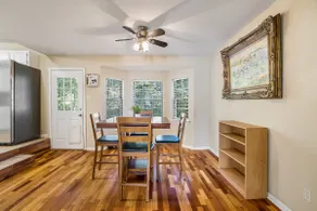 3BR Beautiful & Spacious Home - Image 5