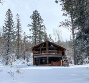 Terry Peak Ski Cabin & Private Hot Tub - Image 2