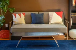 Modern Studio Apartment - Image 2