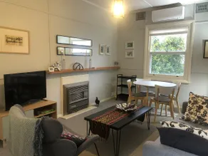 Baxter's Vintage Chic BnB - Image 3