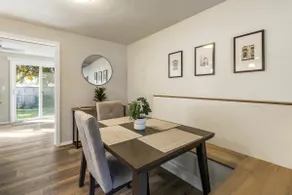 Ideal & quiet location, 3BR+office, perfectly cozy - Image 3