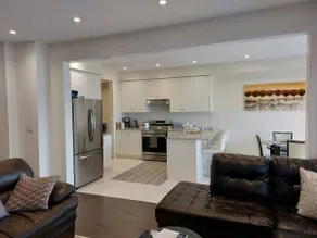 Modern 5-bedroom house close to Ardagh Bluffs - Image 4
