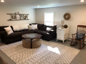 The 1815 Lakeview Retreat - Image 3
