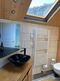 A peaceful haven in a nest of greenery (2 bedrooms) - Image 5