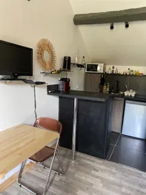 A peaceful haven in a nest of greenery (2 bedrooms) - Image 3