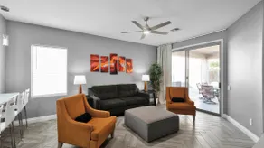 Beautifully remodeled 4 BR home w/8 person hot tub - Image 4