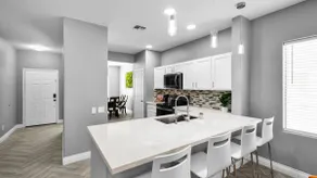 Beautifully remodeled 4 BR home w/8 person hot tub - Image 3