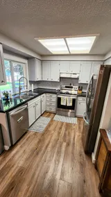 Green Acres 3 Bedroom Home - Image 4