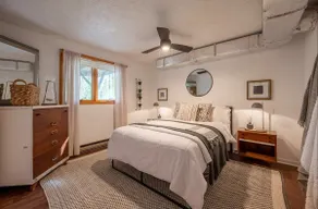 ”Serenity Peak” - Secluded Mid-Century Escape - Image 5