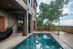 Jungle house with ocean view - Image 3