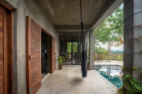 Jungle house with ocean view - Image 4