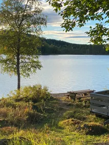 Modern guesthouse, lake view - Image 5