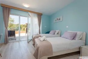Villa Lavanda - Seaside luxury villa for 8 guests - Image 3