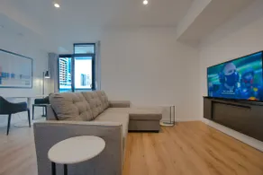 Stylish 1 BR CBD Apt-Pool-Gym-Sauna-Steam Room - Image 2
