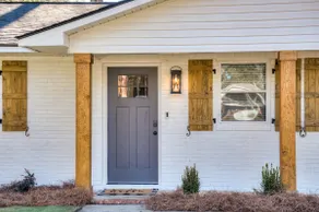 Luxury 3bd/2ba Home in Quiet Cul-de-Sac - Image 3