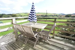 Bulleigh Park - king bed & private parking - Image 3