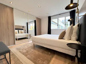 Renovated family apartment, parking, in the city center - Image 5