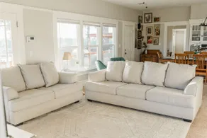 Cheerful 3-bedroom farmhouse cottage retreat - Image 5