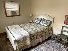 Balcony Suite - Image 4