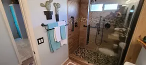 \"Cactus Cooler Casita\" Private Pool and Heated Spa Included Large walk-in Shower - Image 2