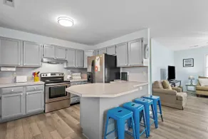 Salt Rock - Ocean View Pet Friendly, Walk to beach - Image 3