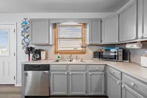 Salt Rock - Ocean View Pet Friendly, Walk to beach - Image 5