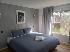 2 bedroom Apartment - Image 4