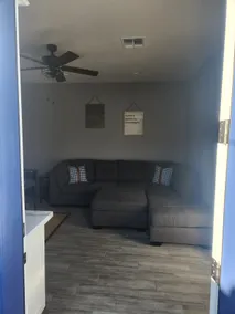 Modern Apartment in The Groves - Image 3